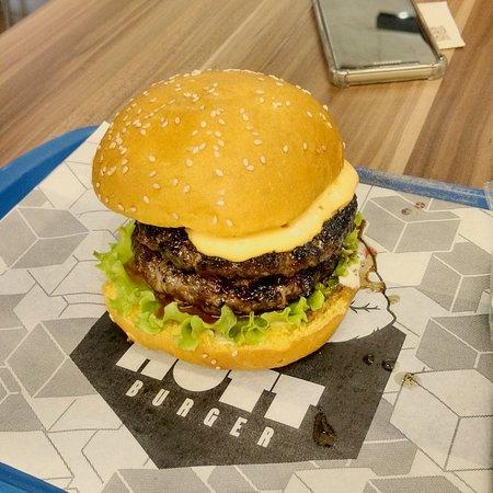 The Hutt Burger