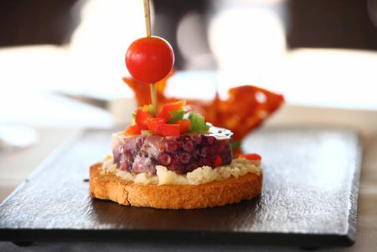 Mikel & Pintxo