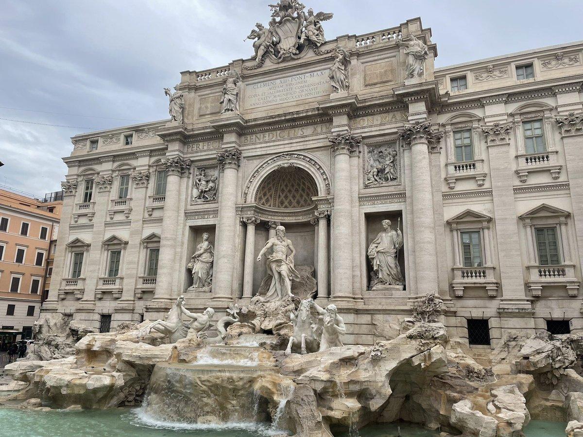 Trevi Brunnen
