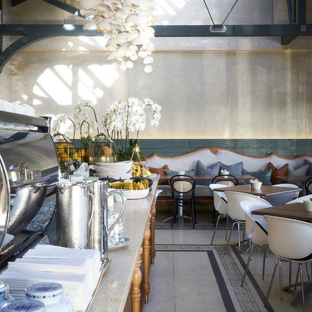 Tashas Constantia