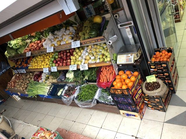 Ozay Market