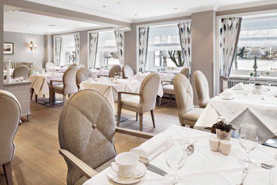 Café Condi im Hotel Vier Jahreszeiten