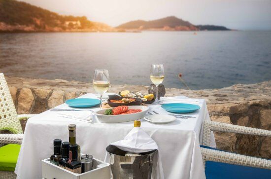 Azzur Restaurant